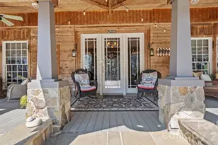 1307 Oakridge Farm Hwy, Mooresville, NC 28115 - Photo 3