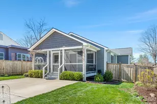 482 Booker St, Asheville, NC 28803 - Photo 3