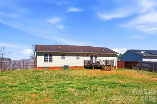 3603 Weatherly Ln, Shelby, NC 28150 - Photo 5