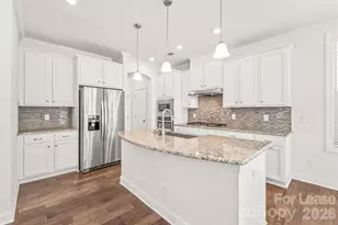 15310 Scholastic Dr, Charlotte, NC 28277 - Photo 7