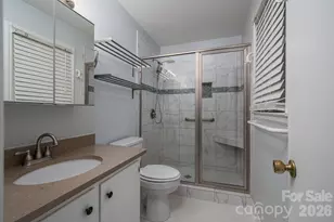 1624 Oak Trail Ln, Charlotte, NC 28216 - Photo 17