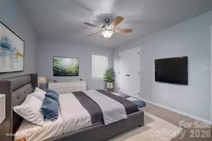 1624 Oak Trail Ln, Charlotte, NC 28216 - Photo 21