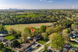 1624 Oak Trail Ln, Charlotte, NC 28216 - Photo 35