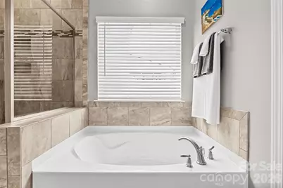 2315 Verde Creek Road, Charlotte, NC 28214 - Photo 35