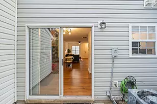 12318 Hennigan Pl Ln, Charlotte, NC 28214 - Photo 33