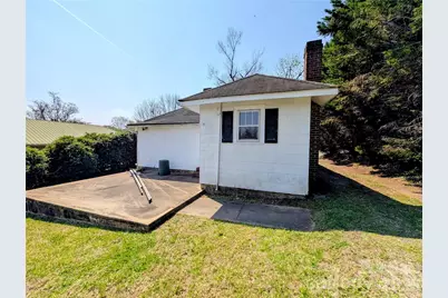 507 S College Street, Morganton, NC 28655 - Photo 5