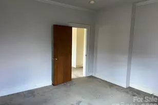 507 S College St, Morganton, NC 28655 - Photo 9