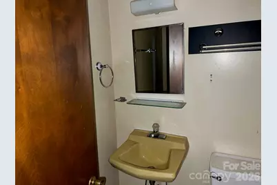 507 S College Street, Morganton, NC 28655 - Photo 15