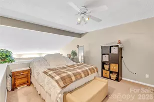 8073 Charter Oak Ln, Charlotte, NC 28226 - Photo 15