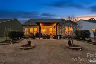 952 Kirby Dr, Fort Mill, SC 29715 - Photo 35