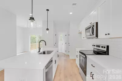 506 Beacon Street, Gastonia, NC 28054 - Photo 9