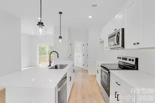 506 Beacon St, Gastonia, NC 28054 - Photo 9