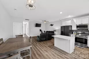 1048 McLain Rd, Kannapolis, NC 28083 - Photo 3