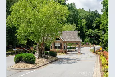 206 Black Oak Lane, Hendersonville, NC 28791 - Photo 39