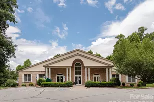 206 Black Oak Ln, Hendersonville, NC 28791 - Photo 35