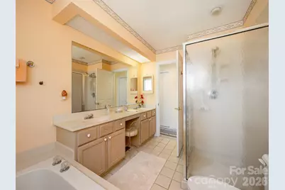 206 Black Oak Lane, Hendersonville, NC 28791 - Photo 23