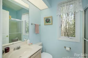 206 Black Oak Ln, Hendersonville, NC 28791 - Photo 19