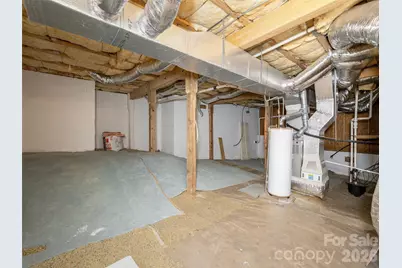 206 Black Oak Lane, Hendersonville, NC 28791 - Photo 33