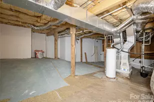 206 Black Oak Ln, Hendersonville, NC 28791 - Photo 33