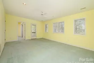 206 Black Oak Ln, Hendersonville, NC 28791 - Photo 31