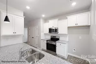 3726 Sally Ln, Charlotte, NC 28227 - Photo 5