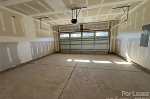 932 Exeter Dr, Sherrills Ford, NC 28673 - Photo 9