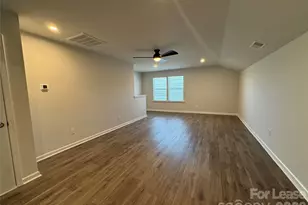 932 Exeter Dr, Sherrills Ford, NC 28673 - Photo 13