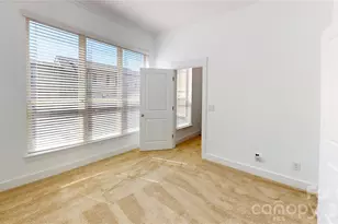 930 Steel House Blvd, Charlotte, NC 28205 - Photo 13