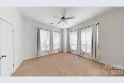 930 Steel House Boulevard, Charlotte, NC 28205 - Photo 9