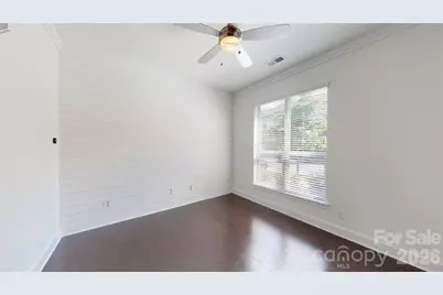 930 Steel House Boulevard, Charlotte, NC 28205 - Photo 3