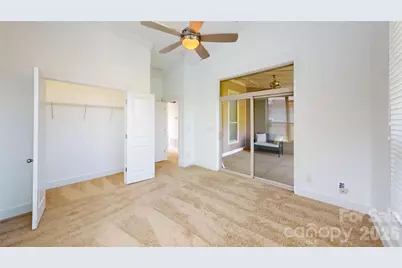 930 Steel House Boulevard, Charlotte, NC 28205 - Photo 5