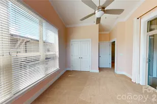 930 Steel House Blvd, Charlotte, NC 28205 - Photo 15