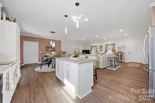 976 Amherst Rd, Morganton, NC 28655 - Photo 15