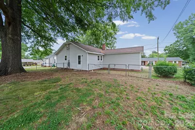 304 S Kimmons Street, Landis, NC 28088 - Photo 3