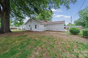 304 S Kimmons St, Landis, NC 28088 - Photo 3