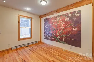 6 Alexander St, Black Mountain, NC 28711 - Photo 5