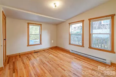 6 Alexander Street, Black Mountain, NC 28711 - Photo 11