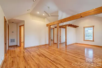 6 Alexander Street, Black Mountain, NC 28711 - Photo 9