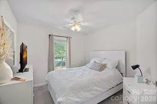 2219 Whitford Ln, Charlotte, NC 28210 - Photo 19