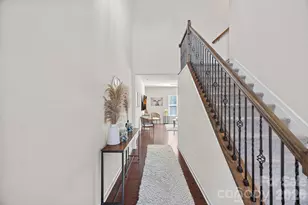 2219 Whitford Ln, Charlotte, NC 28210 - Photo 3