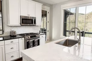 86 Indigo Bunting Ct, Tuckasegee, NC 28783 - Photo 15