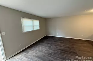 381 20th Ave NE, Hickory, NC 28601 - Photo 5