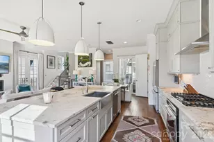 1708 Lombardy Cir, Charlotte, NC 28203 - Photo 9