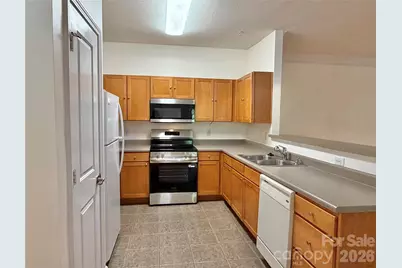 413 Appeldoorn Circle #413, Asheville, NC 28803 - Photo 11