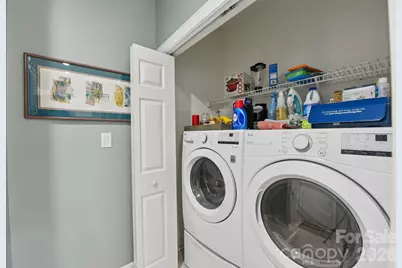 10816 Willow Crossing Drive, Charlotte, NC 28210 - Photo 15