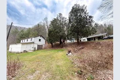 658 Upper Hanging Rock Road, Spruce Pine, NC 28777 - Photo 1