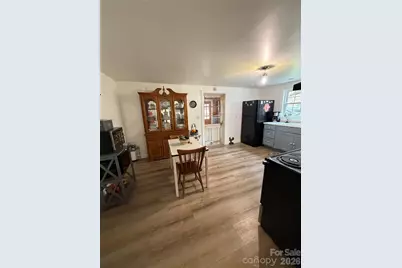 658 Upper Hanging Rock Road, Spruce Pine, NC 28777 - Photo 11