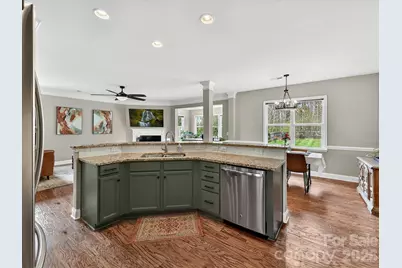 5304 Auburn Hill Lane, Charlotte, NC 28269 - Photo 15