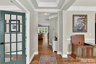 5304 Auburn Hill Ln, Charlotte, NC 28269 - Photo 3