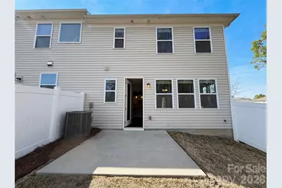 11122 Chalkbark Lane, Charlotte, NC 28262 - Photo 5